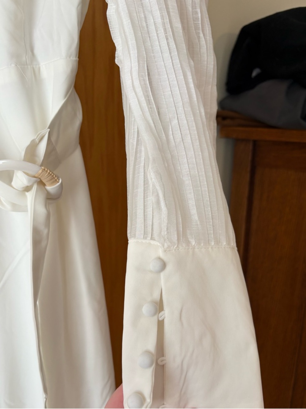 Chicways Ivory Long-Sleeve Belted Jumpsuit - Never Worn - Picture 4 of 11